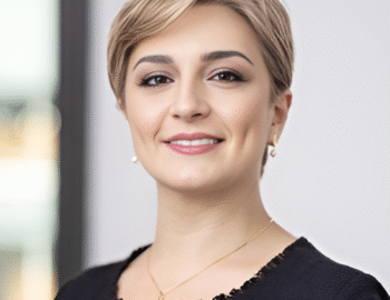 Dr, Sanaz Lalehparvar, DPM-Picsart-AiImageEnhancer