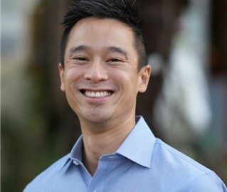 Dr. Andrew Lampley, MD