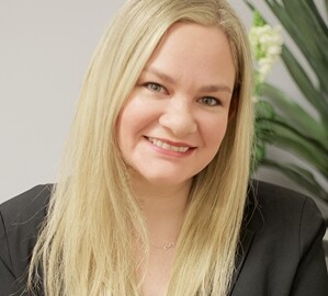 Dr. Carolina Tanzer, DO