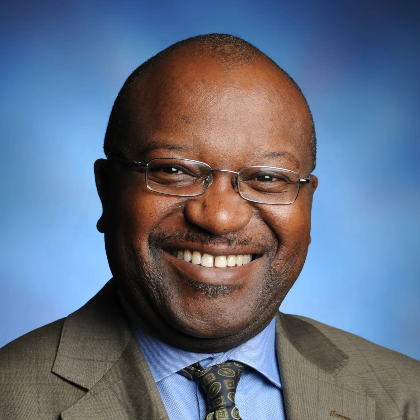 Dr.-James-Tansinda_-MD