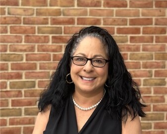 Dr. Nalini Casey, MD