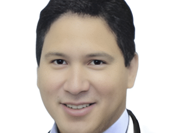 Dr,_Victor_Urbieta_Caceres__MD-removebg-preview (1)-Picsart-AiImageEnhancer