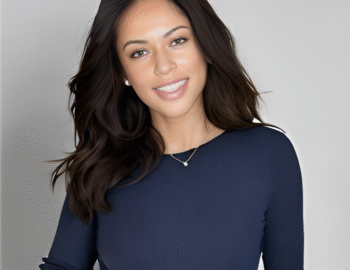Dr, Danielle Parkes, DC-Picsart-AiImageEnhancer