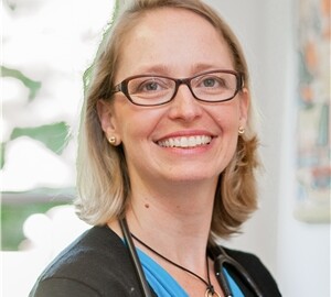 Dr. Apple (Jennifer) Sussmann, MD