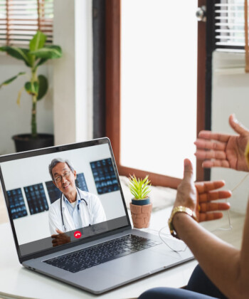 how patients choose doctors online